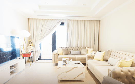 Invest in your dream home today in Porto Arabia, which overlooks Katara and Marin